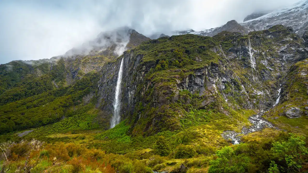 rob-roy-valley-waterfalls