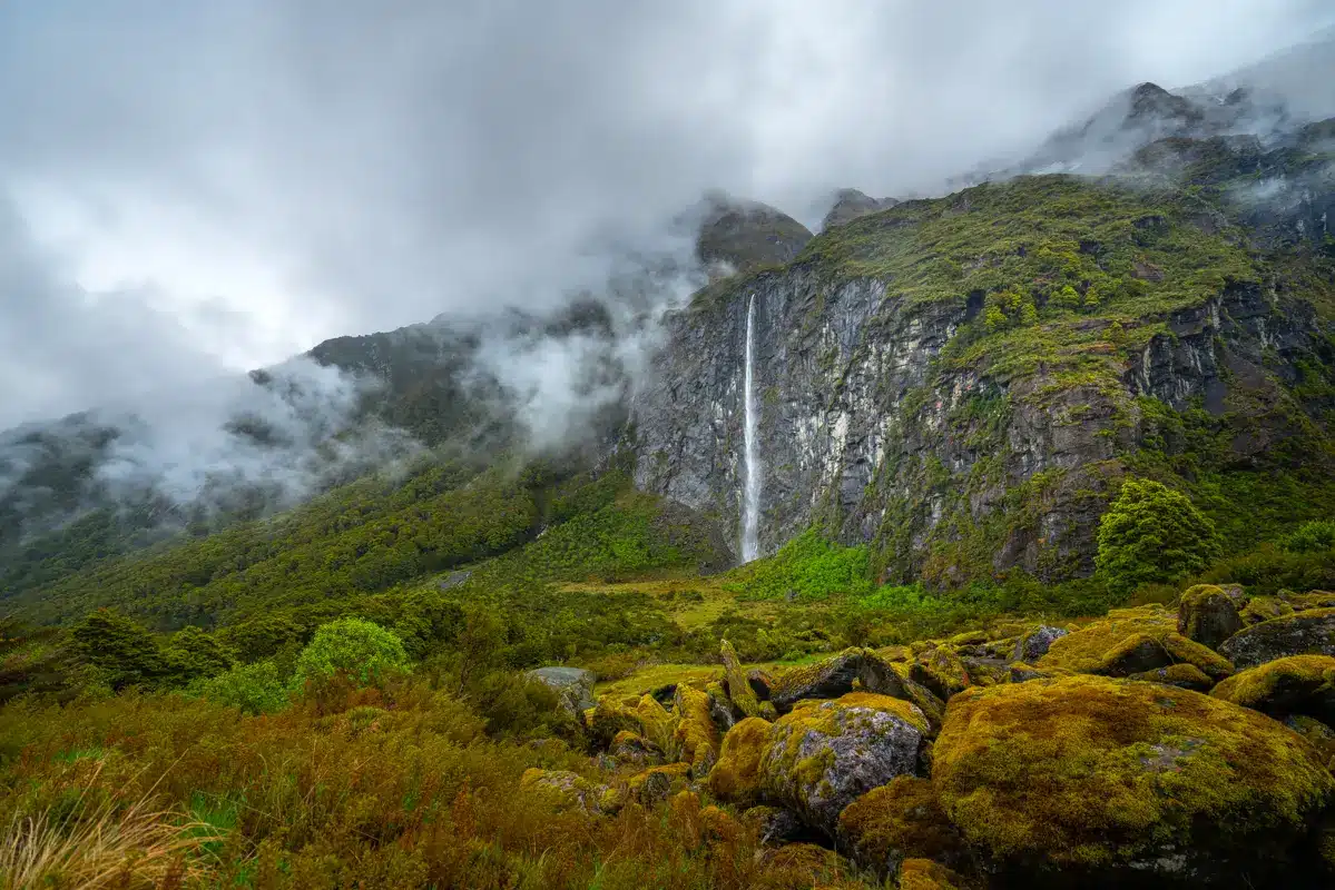 rob-roy-waterfall rob-roy-waterfall