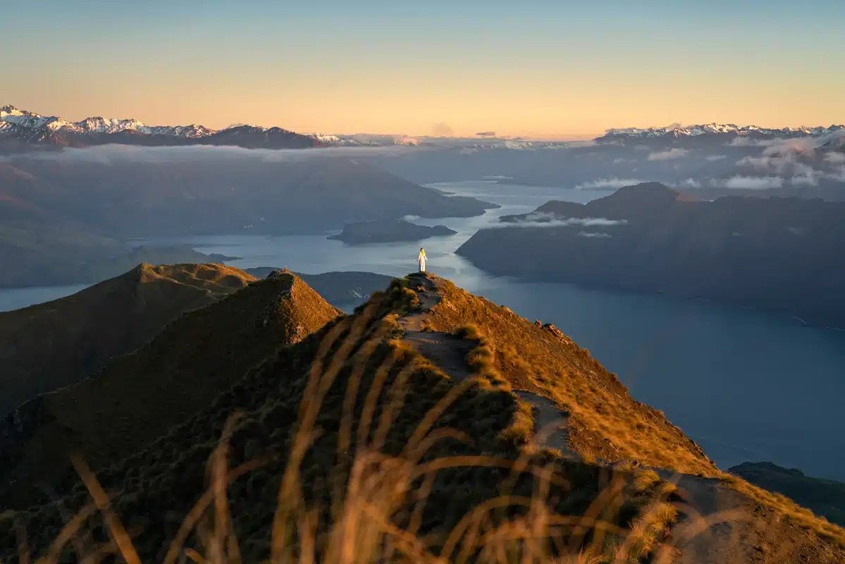 roys-peak-sunrise roys-peak-sunrise